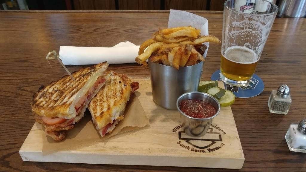 Cornerstone Pub & Kitchen | restaurant | 47 N Main St, Barre, VT 05641, USA | 8024762121 OR +1 802-476-2121