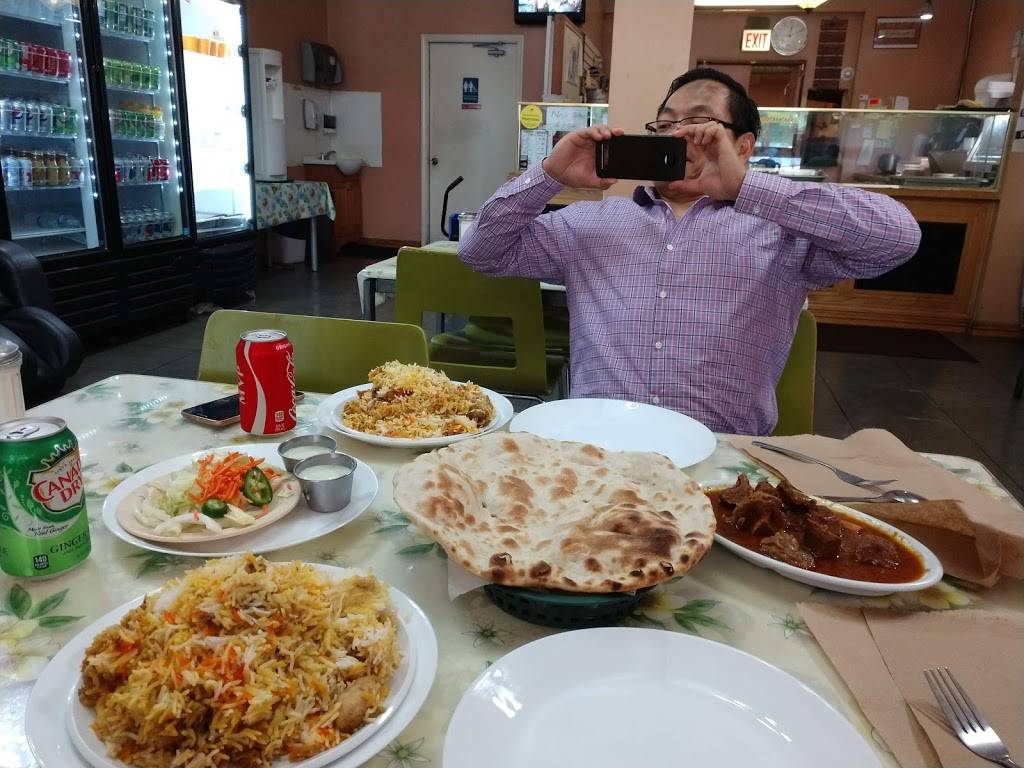 Tabaq Restaurant | restaurant | 1245 N Clybourn Ave, Chicago, IL 60610, USA | 3129441245 OR +1 312-944-1245