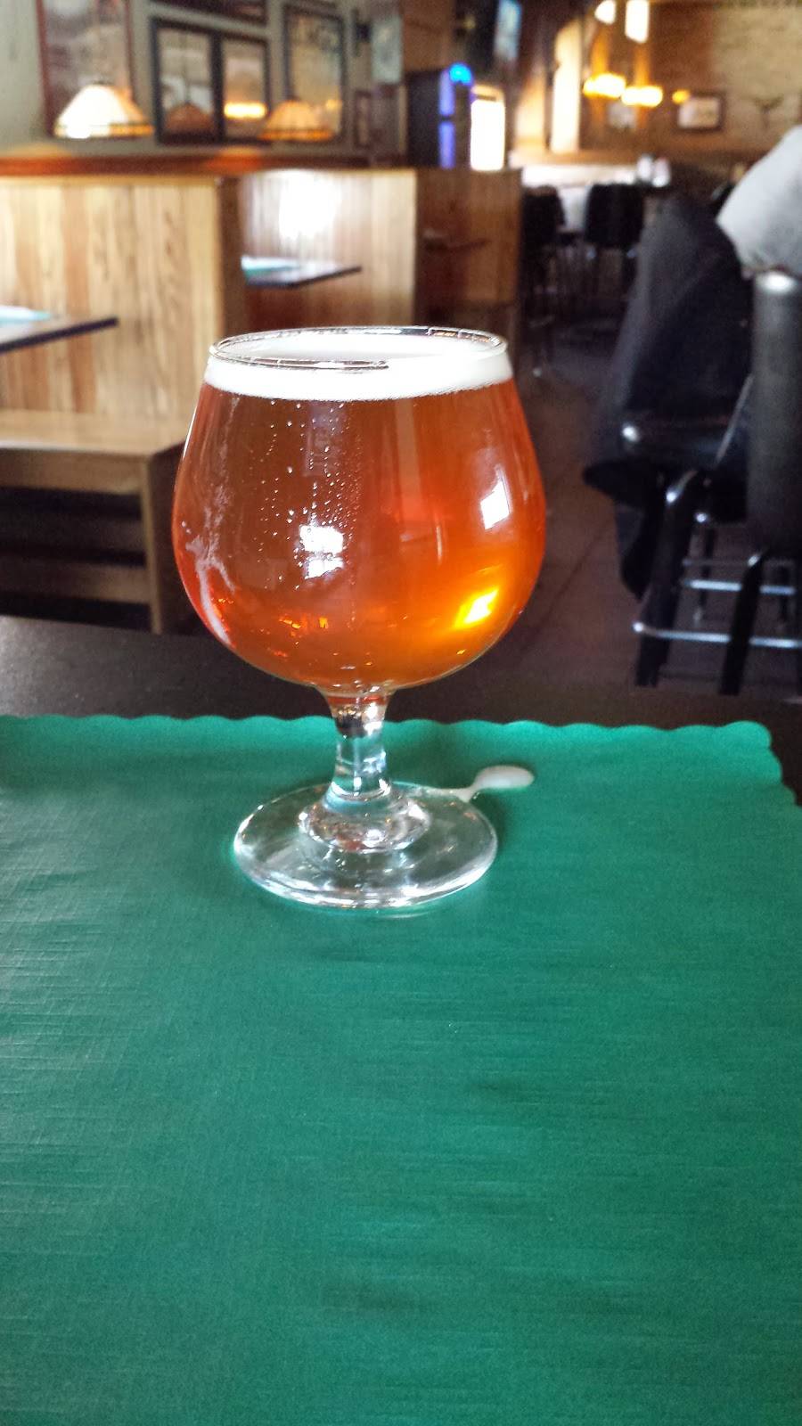 Flamingo Pizza of Miller | restaurant | 8341 Locust Ave, Gary, IN 46403, USA | 2199380323 OR +1 219-938-0323