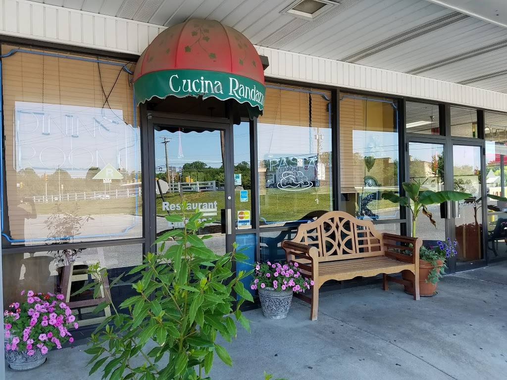 Randazzos Bistro | restaurant | 288 Egg Harbor Rd, Sewell, NJ 08080, USA | 8565823555 OR +1 856-582-3555