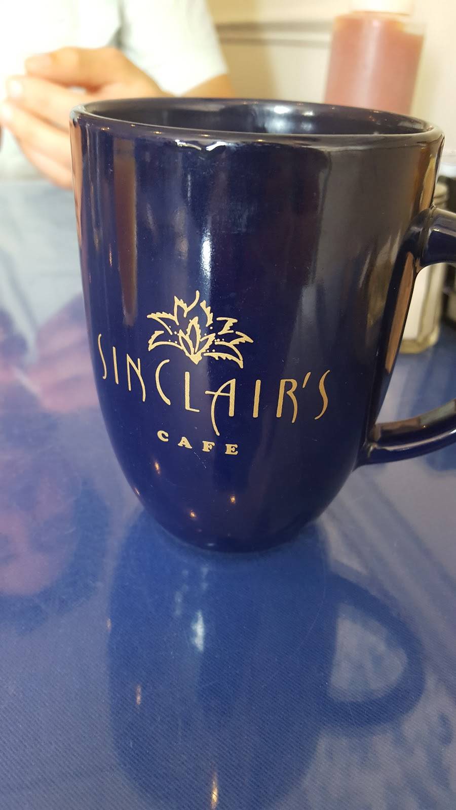 Sinclairs Cafe Ltd | restaurant | 177 E Main St, Newark, DE 19711, USA | 3023687755 OR +1 302-368-7755