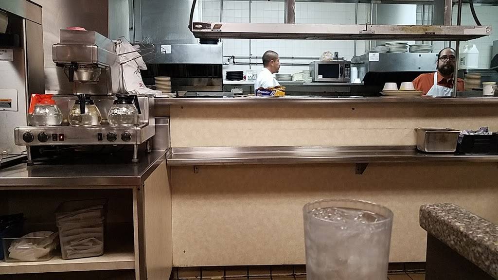 Jims Restaurant | restaurant | 8211 Marbach Rd, San Antonio, TX 78227, USA | 2106745380 OR +1 210-674-5380