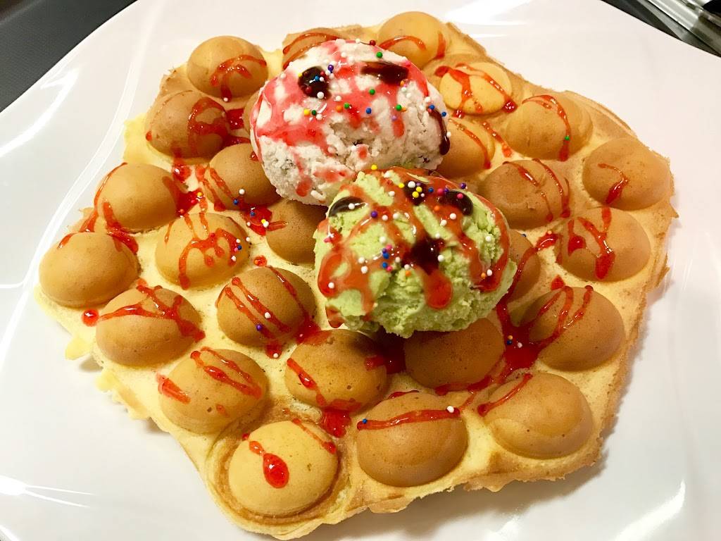 Lees Asian Cuisine | restaurant | 3140 Dougall Ave, Windsor, ON N9E 1S6, Canada | 5199690333 OR +1 519-969-0333