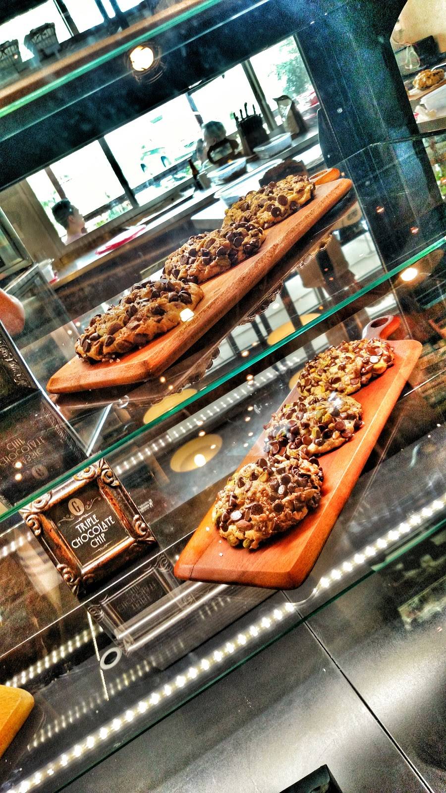 East End Market | bakery | 3201 Corrine Dr, Orlando, FL 32803, USA | 3212363316 OR +1 321-236-3316