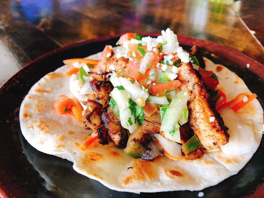 Nola Pub | restaurant | 3481 N Clark St, Chicago, IL 60657, USA | 7736611873 OR +1 773-661-1873