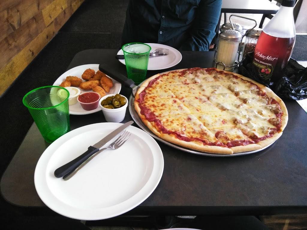 Nonnos Pizza | restaurant | 6969 Ogden Ave # D, Berwyn, IL 60402, USA | 7087881100 OR +1 708-788-1100