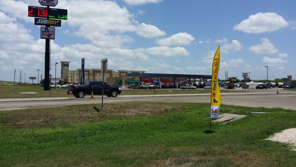 Subway | meal takeaway | 10536 TX-359 IH37, Mathis, TX 78368, USA | 3615476678 OR +1 361-547-6678