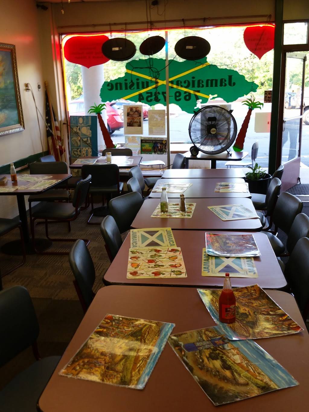 Sweet Delight | restaurant | 715 Park Ave, Bloomfield, CT 06002, USA | 8607697354 OR +1 860-769-7354