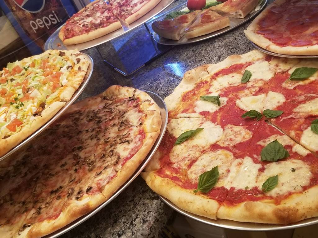 Aldo and Manny Pizza and Pasta | restaurant | 1431 Arch St, Philadelphia, PA 19102, USA | 2156609020 OR +1 215-660-9020