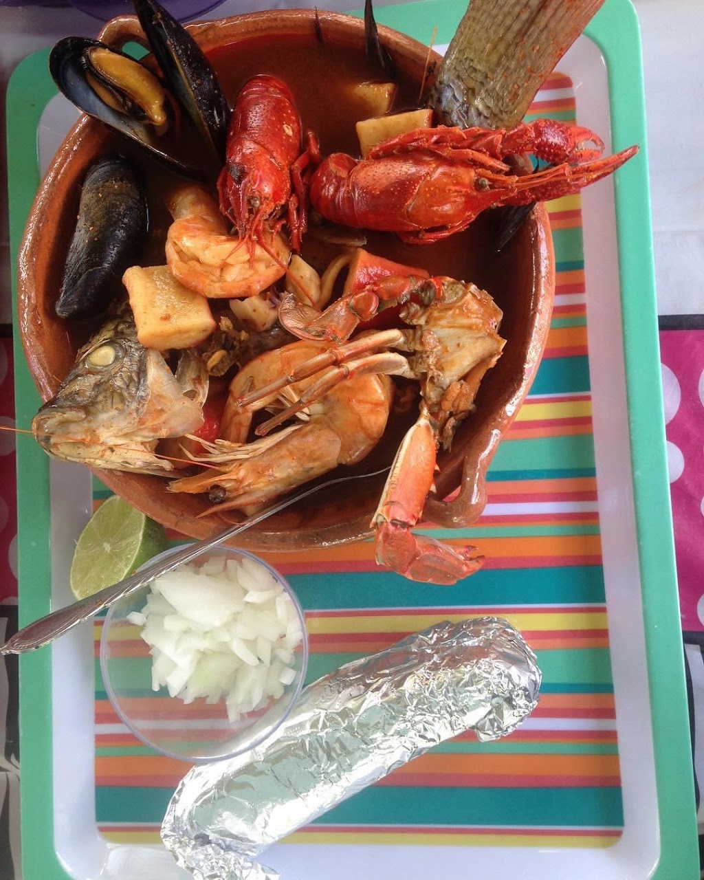 Marisquería Costa del Mar | restaurant | 906 S Garfield Ave, DeLand, FL 32724, USA | 3867859287 OR +1 386-785-9287