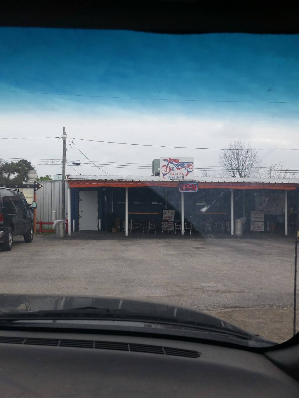 Slays Bar & Grills | restaurant | 1239 Barbara Mae St, Houston, TX 77015, USA | 2819742894 OR +1 281-974-2894