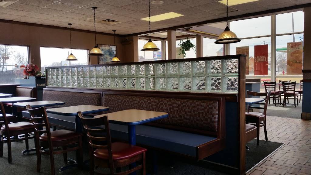 Arbys | restaurant | 801 1st Ave, Coralville, IA 52241, USA | 3193512729 OR +1 319-351-2729