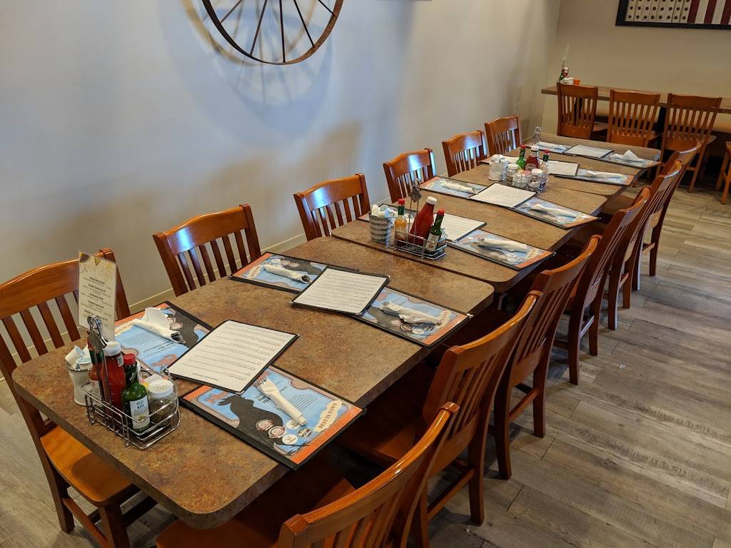 Henhouse Cafe | restaurant | 3133 S Lindsay Rd, Gilbert, AZ 85295, USA | 4808994214 OR +1 480-899-4214