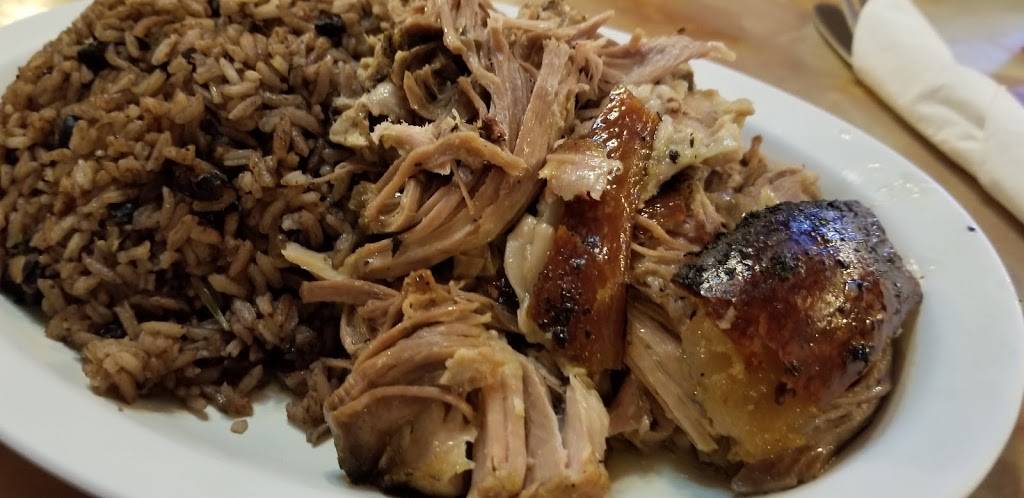 La Cocina De Mama | restaurant | 56-13 Metropolitan Ave, Ridgewood, NY 11385, USA | 7184174000 OR +1 718-417-4000