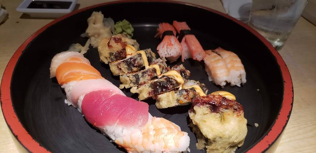Kampai Sushi Bar | restaurant | 4949 W Pine Blvd, St. Louis, MO 63108, USA | 3143672020 OR +1 314-367-2020