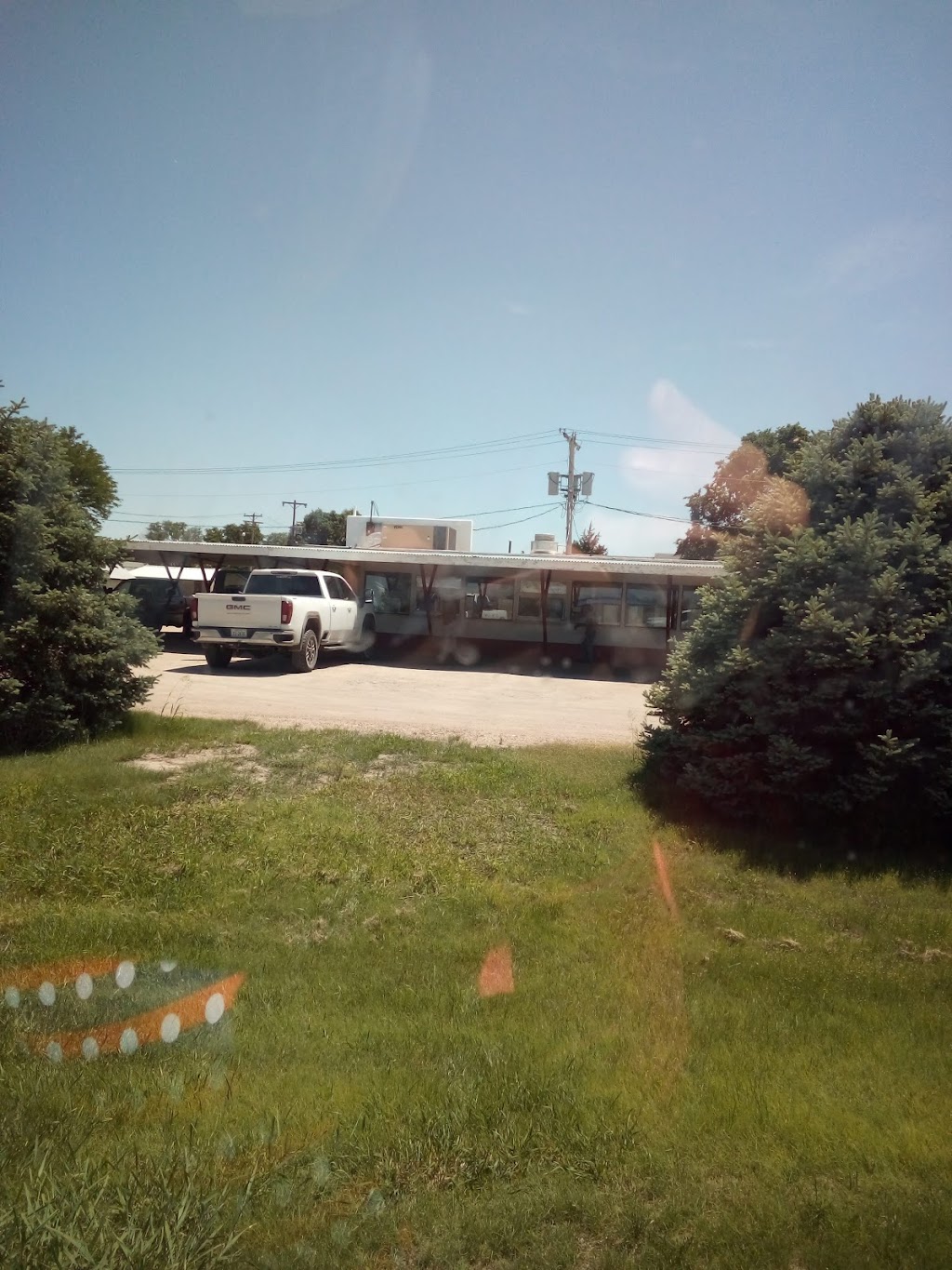 Dub Drive-In | restaurant | 1416 A St, Benkelman, NE 69021, USA | 3084232596 OR +1 308-423-2596