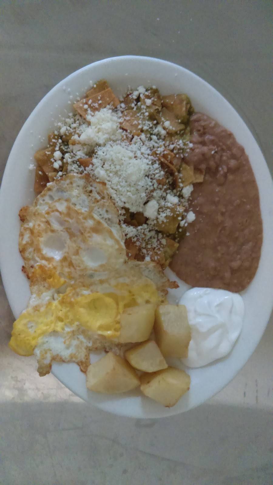 Aguileras Mexican Restaurant | restaurant | 7210 Cameron Rd, Austin, TX 78752, USA | 5123718909 OR +1 512-371-8909