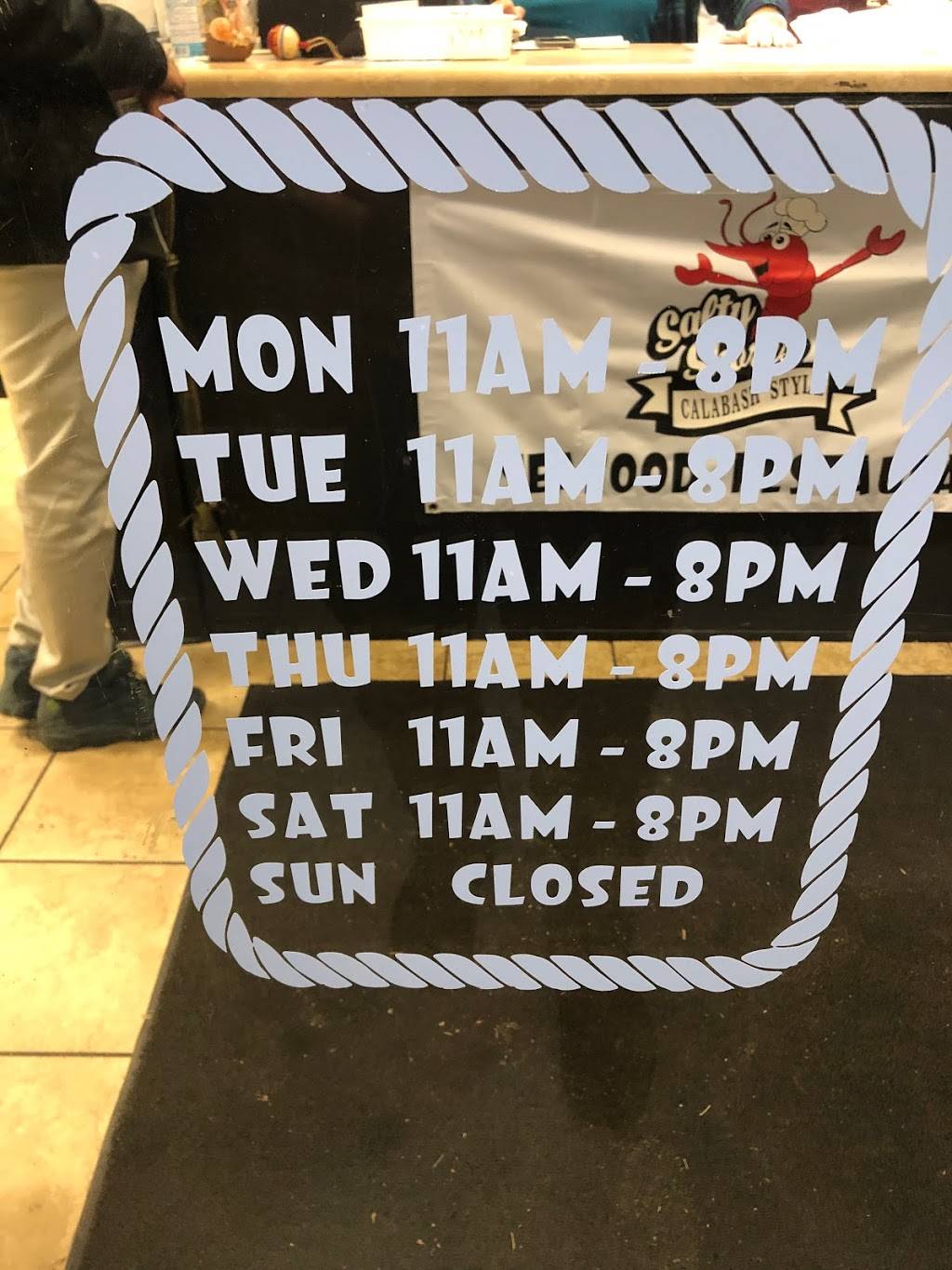 Salty Shores Calabash Style Seafood | restaurant | 1120 Tilghman Rd N, Wilson, NC 27893, USA | 2526747673 OR +1 252-674-7673