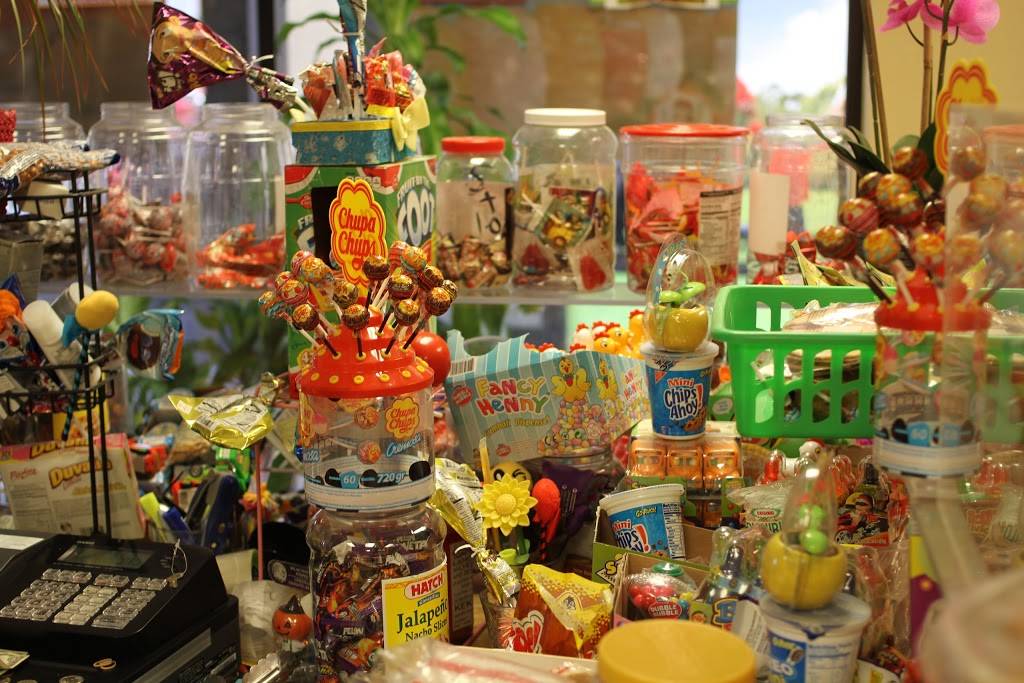 La Reyna Michoacana | restaurant | 1310 Chamberlain Ave, Bakersfield, CA 93305, USA | 6616339185 OR +1 661-633-9185