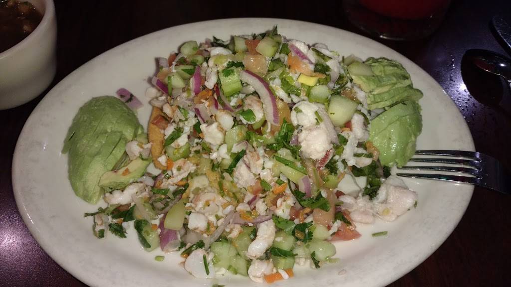 Maxs Mexican Cuisine | restaurant | 635 N Azusa Ave, Azusa, CA 91702, USA | 6263349695 OR +1 626-334-9695