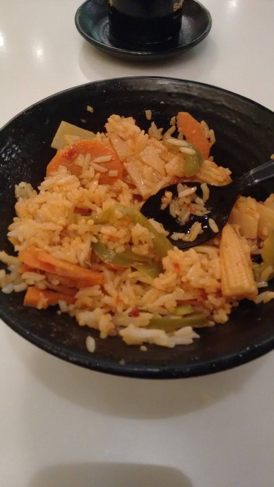 Ginger Root | restaurant | 1308 W Dayton St room 182, Madison, WI 53703, USA | 6088904421 OR +1 608-890-4421