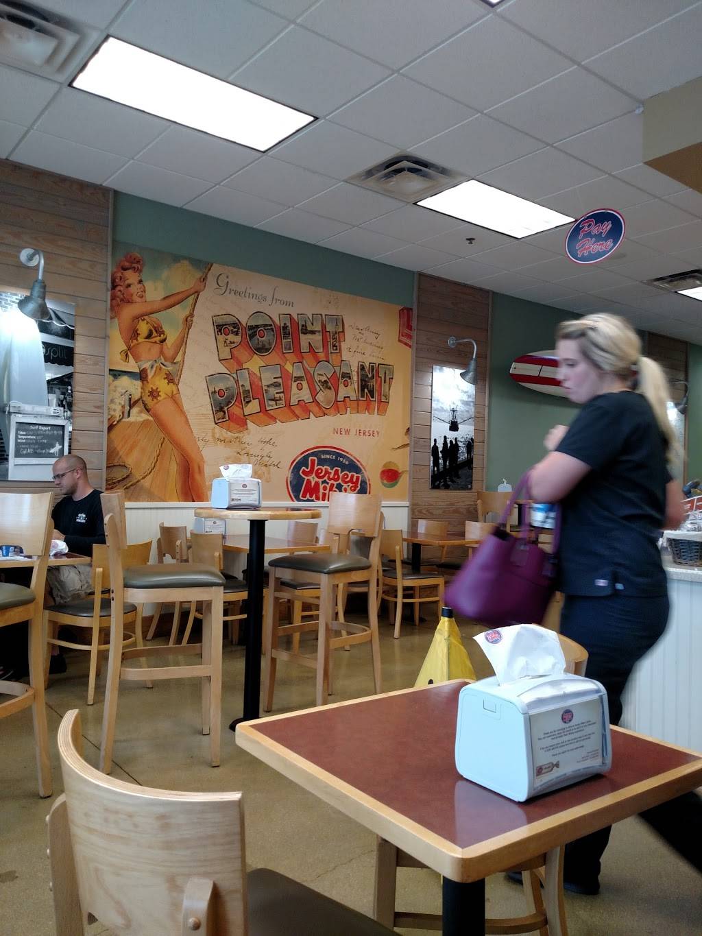 Jersey Mikes Subs | meal takeaway | 6810 Shoppes at Plantation Dr Suite 4, Fort Myers, FL 33912, USA | 2399317827 OR +1 239-931-7827