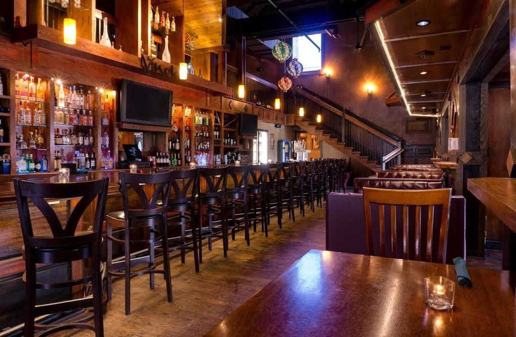 Vinolas Restaurant & Bar | restaurant | 193 E Main St, Leola, PA 17540, USA | 7176567001 OR +1 717-656-7001