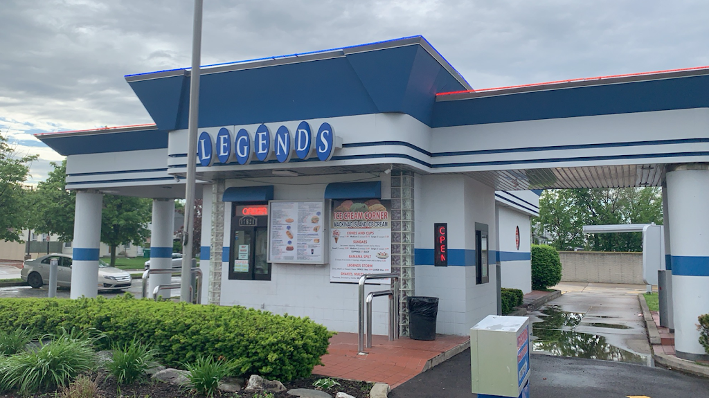 Legends Coney Express | meal takeaway | 17821 E 9 Mile Rd, Eastpointe, MI 48021, USA | 5864470900 OR +1 586-447-0900