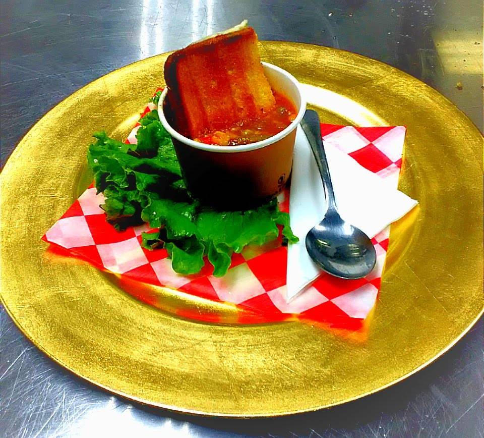 Sams Sweets and Treats | restaurant | 991 S Main St, Cleveland, GA 30528, USA | 7062191622 OR +1 706-219-1622