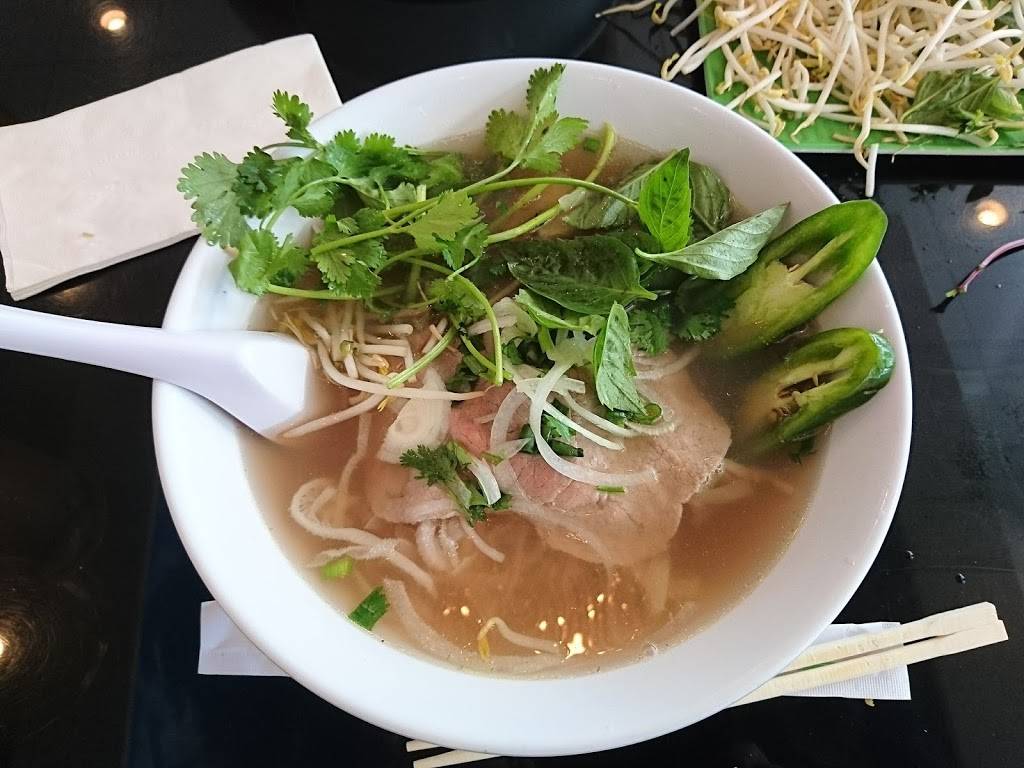 PHO VY | restaurant | 8223 Marbach Rd, San Antonio, TX 78227, USA | 2106733955 OR +1 210-673-3955