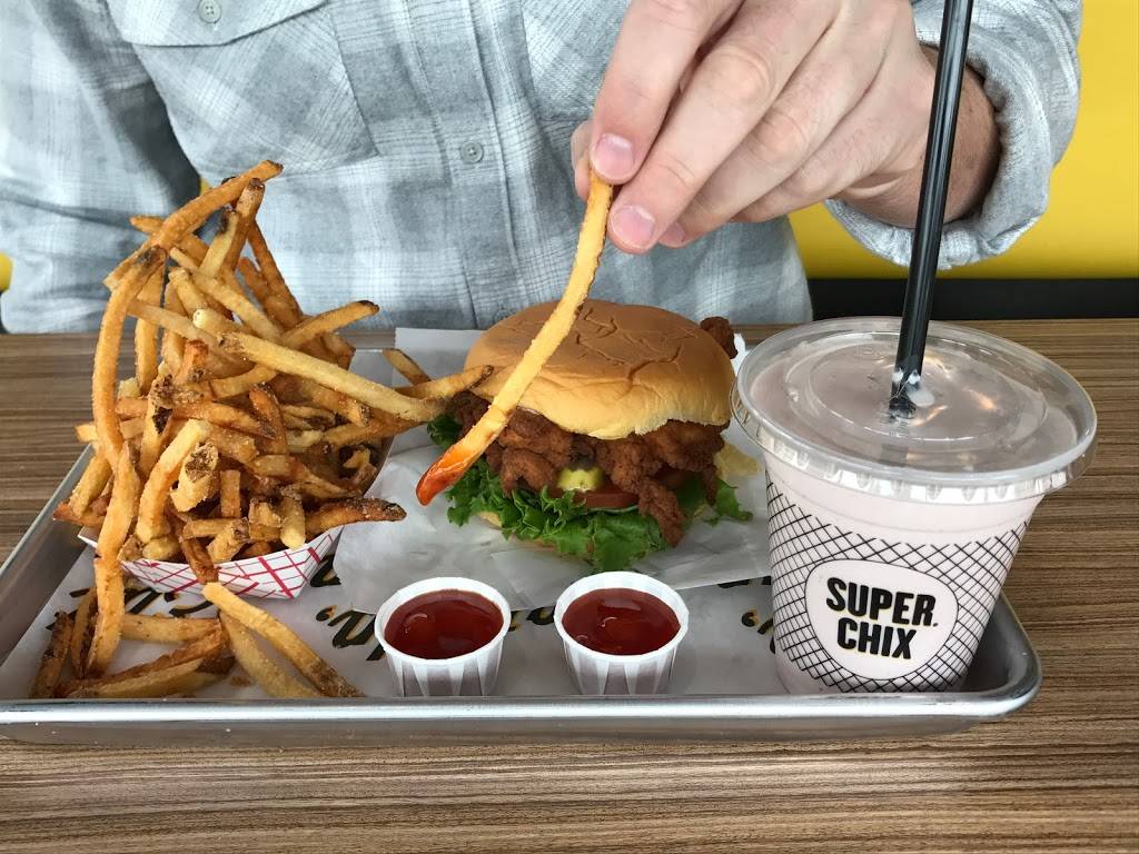 Super Chix | restaurant | 9169 Dallas Pkwy Suite 100, Frisco, TX 75034, USA | 4698884145 OR +1 469-888-4145