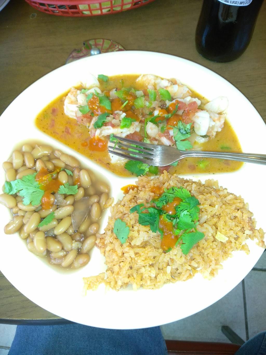 Mariscos Colima | restaurant | 4002 Beverly Blvd, Los Angeles, CA 90004, USA | 2133852828 OR +1 213-385-2828