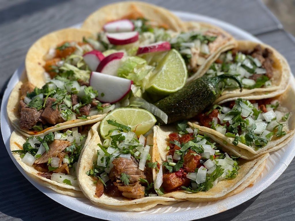 Azteca Tacos | restaurant | 2400 Sundance Rd, Nampa, ID 83651, USA | 2085732556 OR +1 208-573-2556