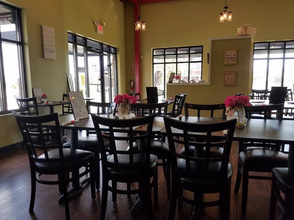 Geechies Southern Style Restaurant | restaurant | 2904 E Stan Schlueter Loop #303, Killeen, TX 76542, USA | 2546162444 OR +1 254-616-2444