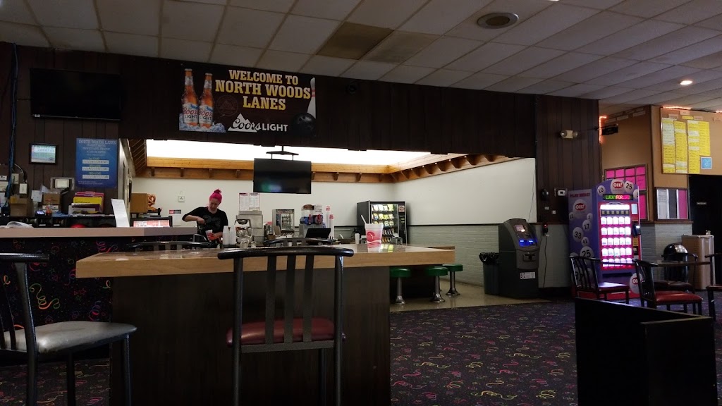North Woods Lanes Bowling Center | restaurant | 10435 Valley View Rd, Macedonia, OH 44056, USA | 3304677925 OR +1 330-467-7925