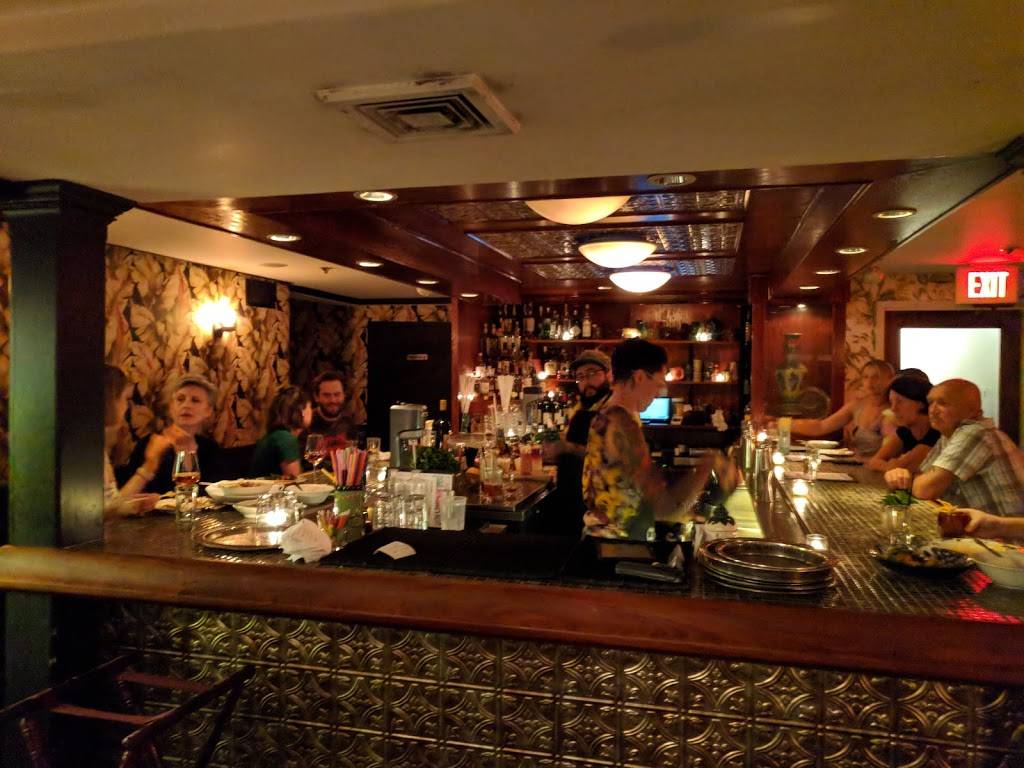 The Baldwin Bar | restaurant | 2 Alfred St, Woburn, MA 01801, USA | 7819358488 OR +1 781-935-8488