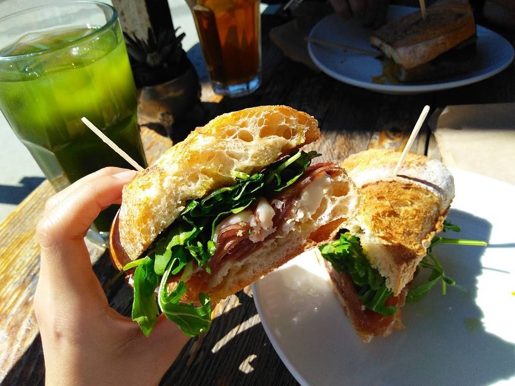 Javista Organic Coffee Bar | cafe | 6707 Sunset Blvd, Hollywood, CA 90028, USA | 3234646707 OR +1 323-464-6707