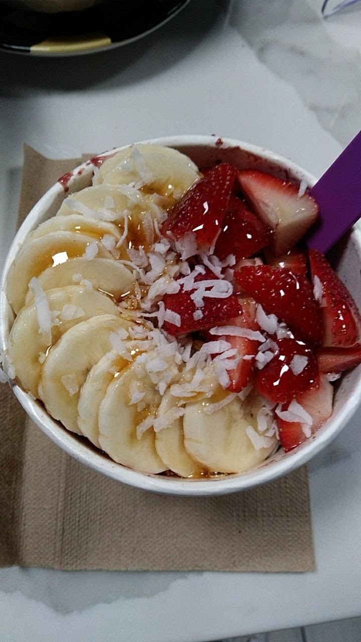 Acai Republic | restaurant | 1109 N Harbor Blvd, Fullerton, CA 92832, USA | 7145193239 OR +1 714-519-3239