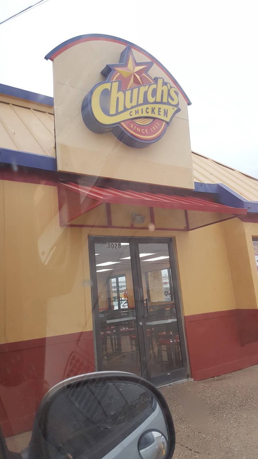 Churchs Chicken | restaurant | 3028 S 1st St, Garland, TX 75041, USA | 9722789499 OR +1 972-278-9499