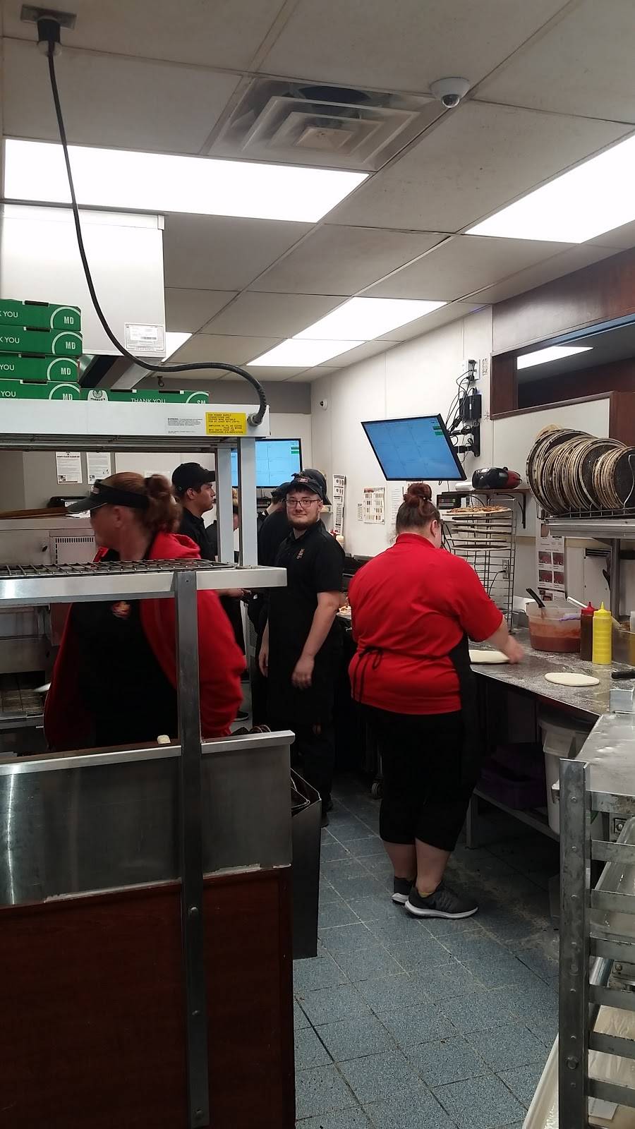 Marcos Pizza | meal delivery | 433 Superior St, Rossford, OH 43460, USA | 4196660773 OR +1 419-666-0773