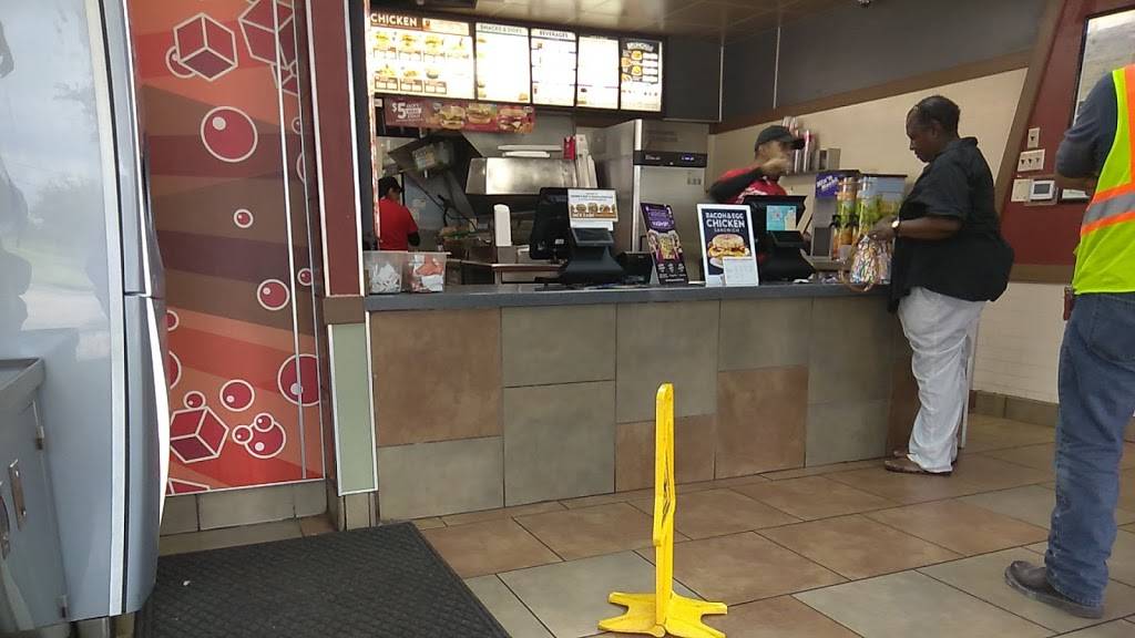 Jack in the Box | restaurant | 2514 S Belt Line Rd, Grand Prairie, TX 75052, USA | 9722643177 OR +1 972-264-3177