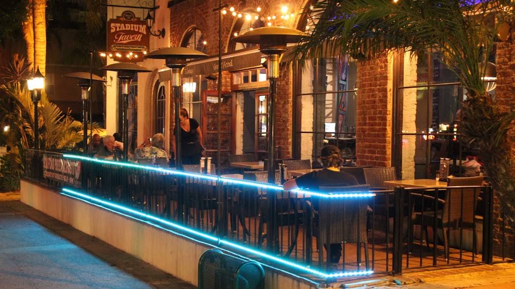 Fullerton Brew Co (formerly Stadium Tavern) | restaurant | 305 N Harbor Blvd Suite 128, Fullerton, CA 92832, USA | 7144474200 OR +1 714-447-4200