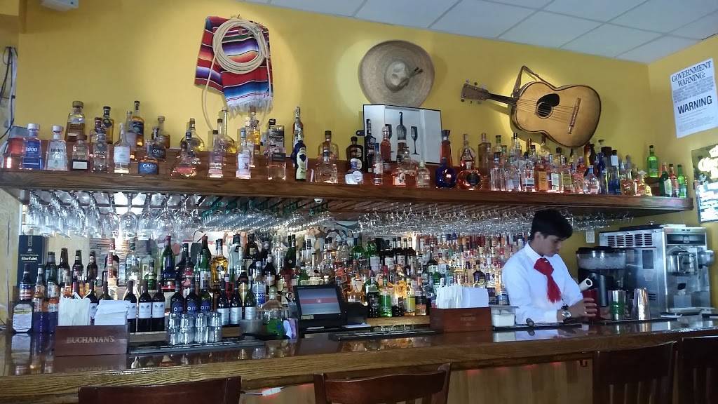 El Coyote | restaurant | 80-18 Northern Blvd, Jackson Heights, NY 11372, USA | 7186514874 OR +1 718-651-4874