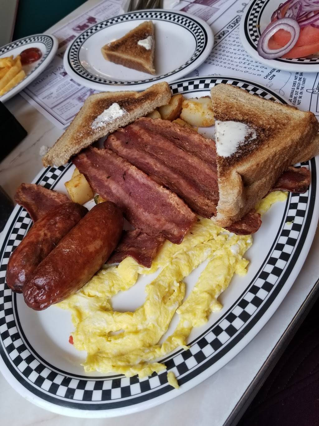 Post Road Diner | restaurant | 312 Connecticut Ave, Norwalk, CT 06854, USA | 2038669777 OR +1 203-866-9777