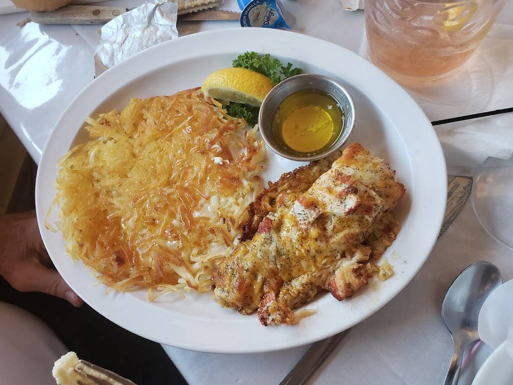 Lake Aire Supper Club | restaurant | County Hwy Y, Clintonville, WI 54929, USA | 7158232355 OR +1 715-823-2355