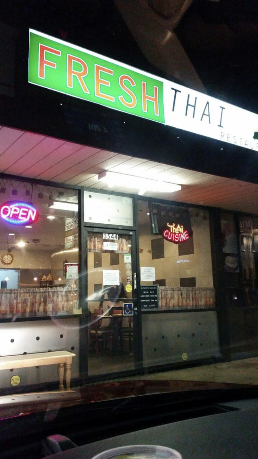 Fresh Thai Restaurant | restaurant | 3544 E Foothill Blvd, Pasadena, CA 91107, USA | 6265777676 OR +1 626-577-7676