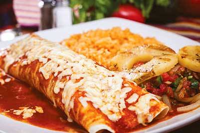 Senor Dylans Cantina | restaurant | 2281 Randall Rd, Carpentersville, IL 60110, USA | 2246999974 OR +1 224-699-9974