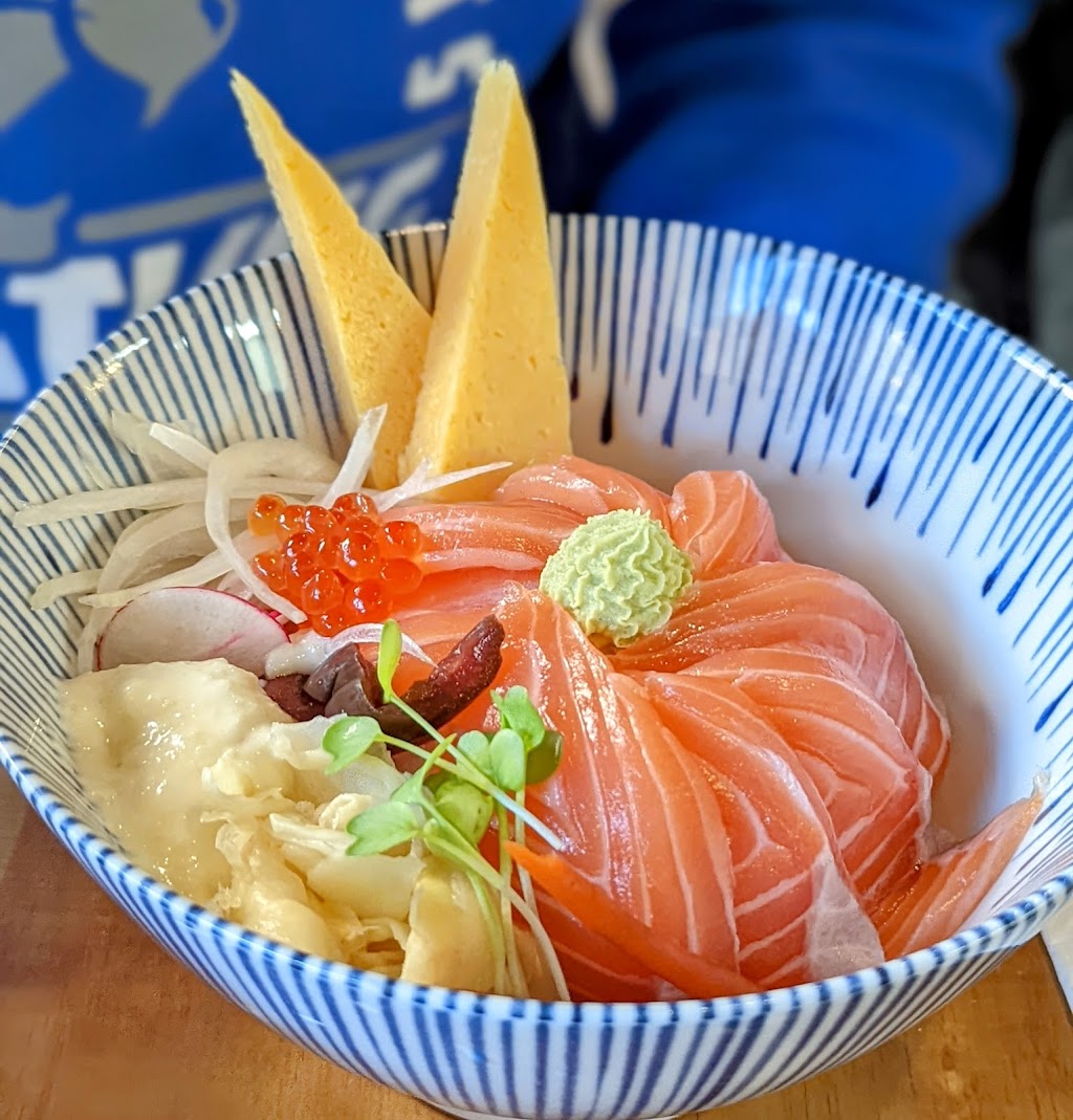 Bluefin Tuna & Sushi | restaurant | 1337 NE Broadway, Portland, OR 97232, USA | 5032816804 OR +1 503-281-6804