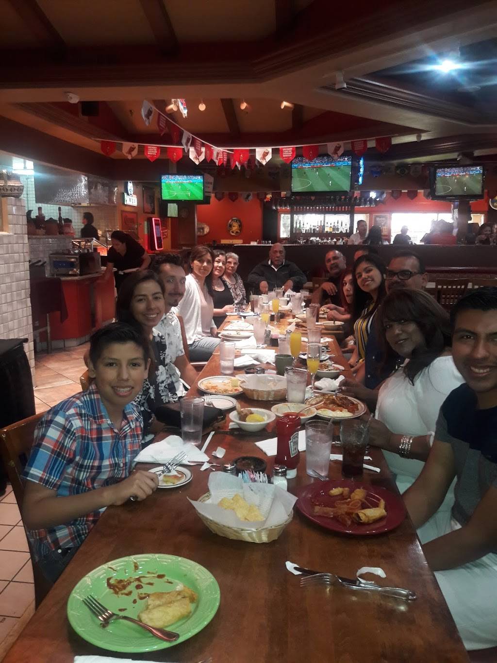 Xavis Cantina & Grill | restaurant | 14670 Pipeline Ave, Chino Hills, CA 91709, USA | 9095971112 OR +1 909-597-1112