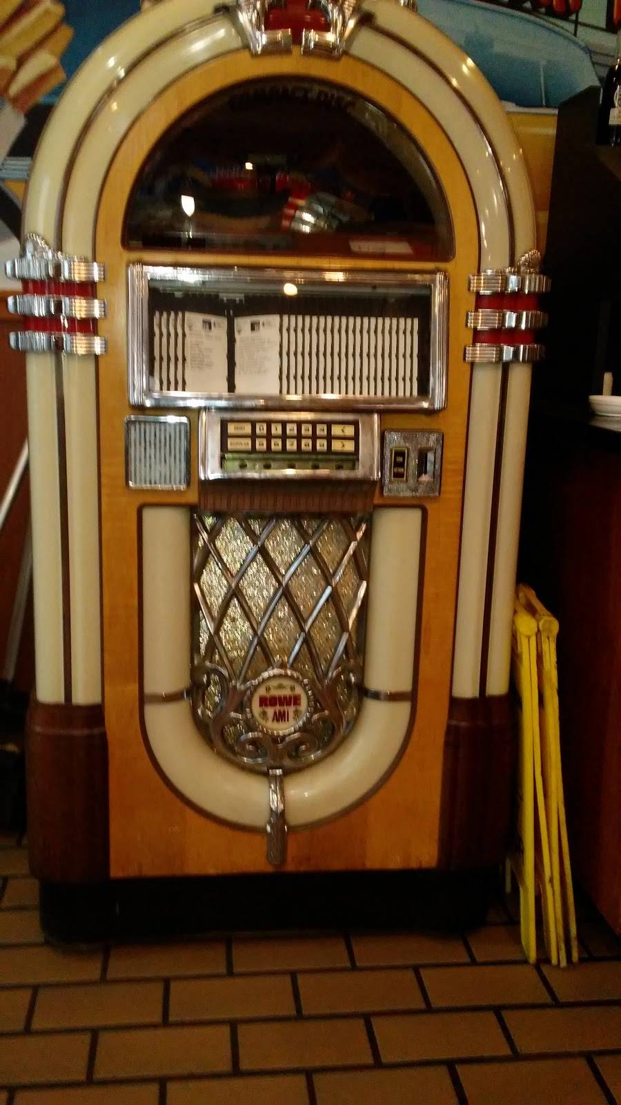 Long John Silvers | restaurant | 1180 S Babcock St, Melbourne, FL 32901, USA | 3217248866 OR +1 321-724-8866